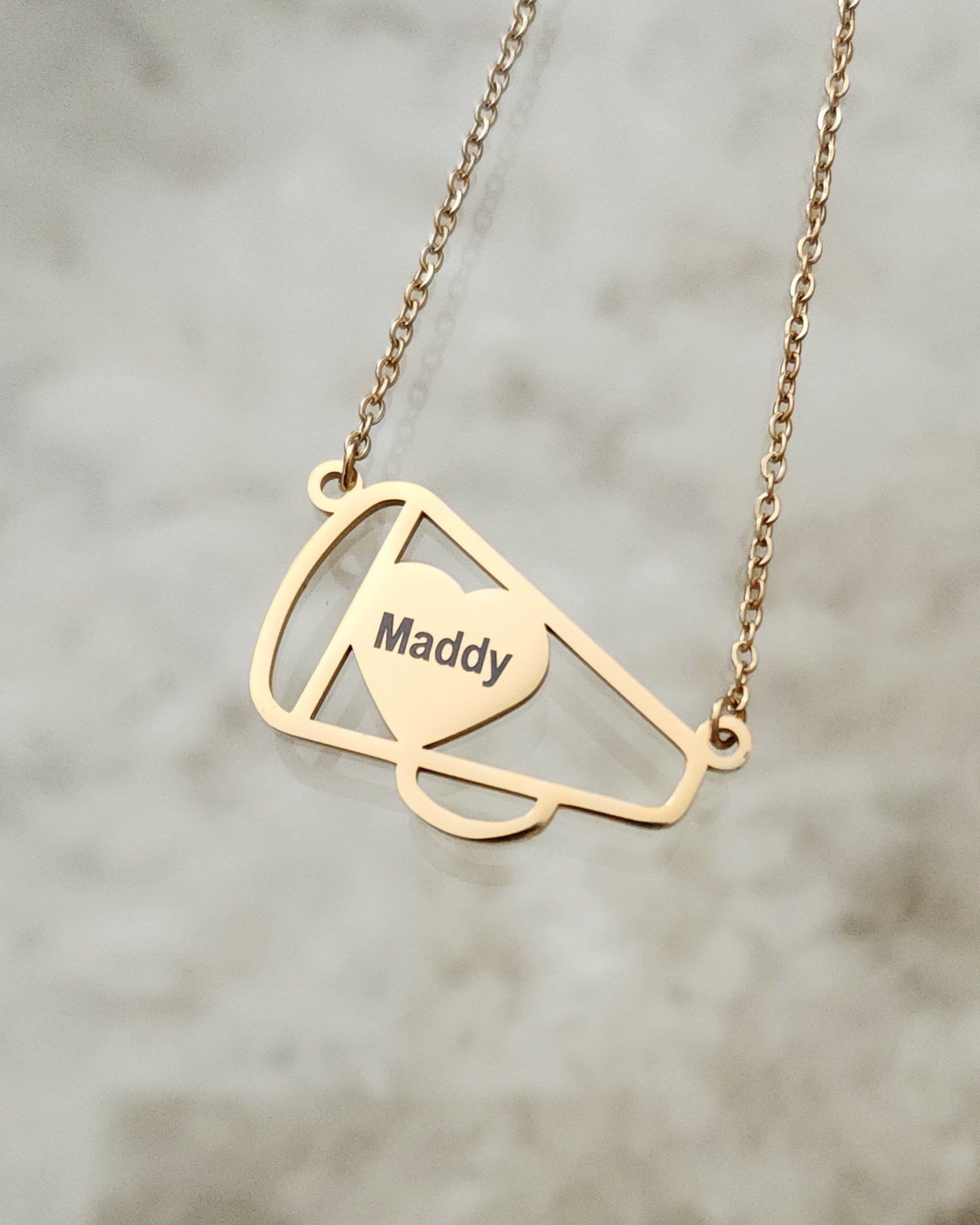 With Photo Personalized Pendant Necklace 26 Letter Alphabet