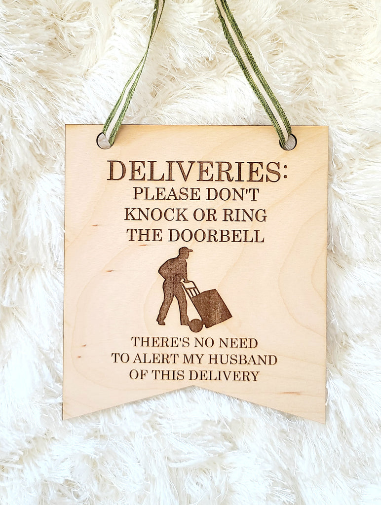 Funny Signs Gift Farmhouse Please Do Not Knock Or Ring Doorbell Wood  Hanging | Fruugo NO